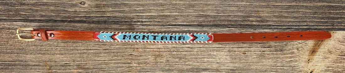 Vintage Montana Beaded Leather Children's Belt: 24 1/4" long.