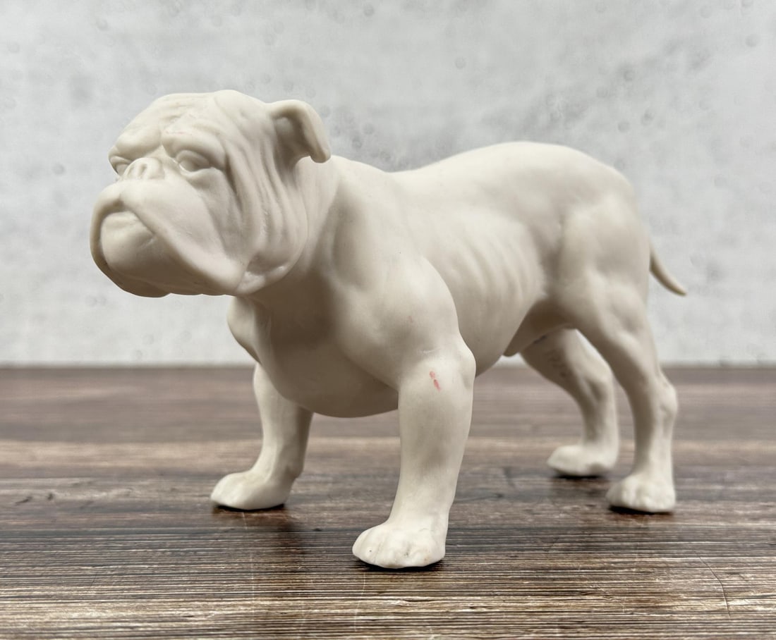 Goebel Porcelain Bull Dog CH 627 (1 of 7)
