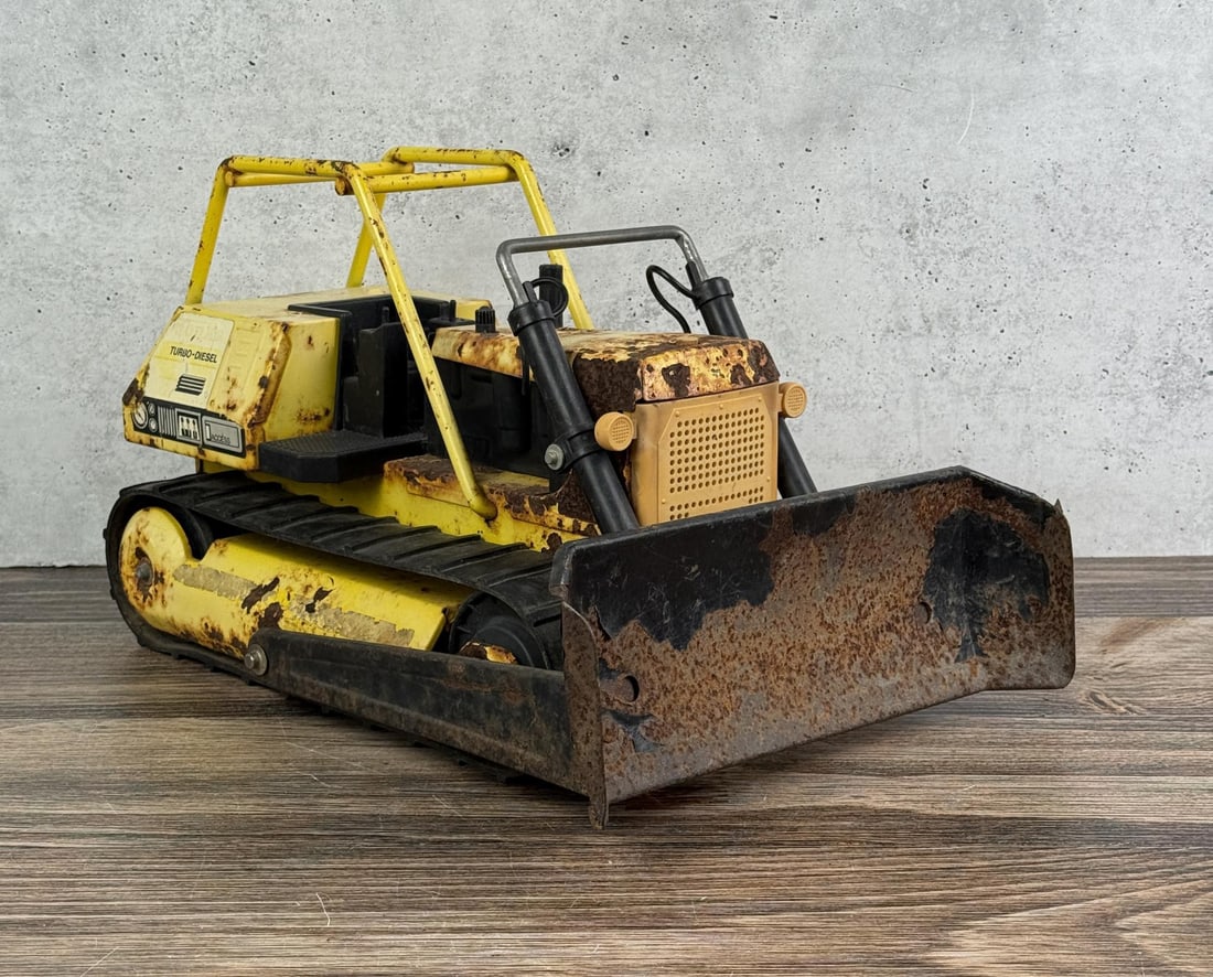 Tonka Mighty Turbo-Diesel Bulldozer Toy (1 of 9)