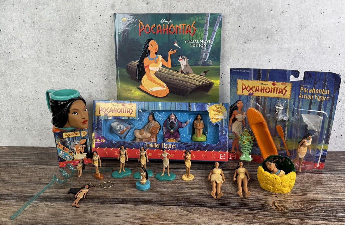 Walt Disney Pocahontas Toys and Collectibles (1 of 4)