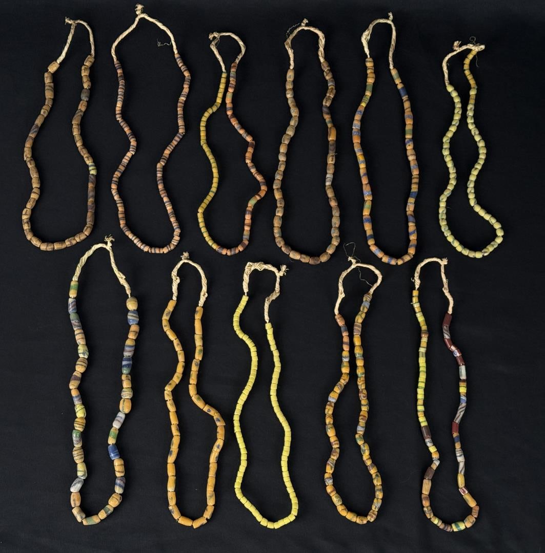 Native American Indian Trade Beads (1 of 3)