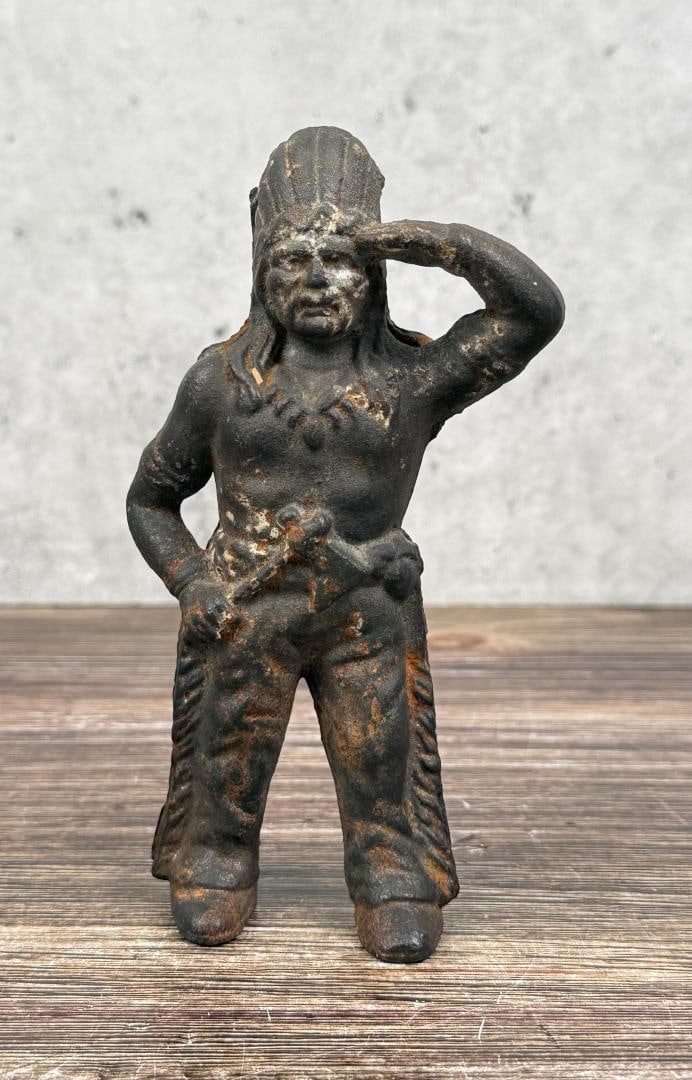 Hubley Cast Iron Indian Warrior Still Bank (1 of 12)