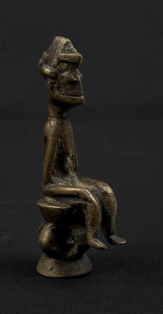 Antique African Senufo Bronze Seated Figure (1 of 9)