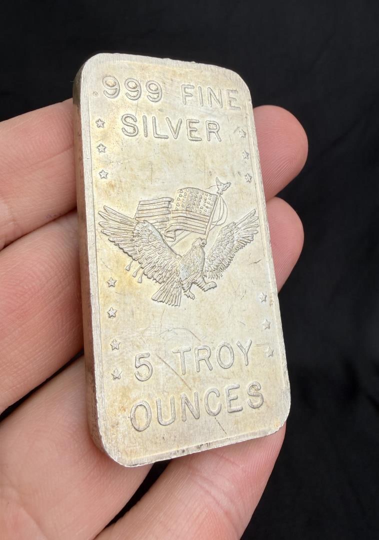 1981 Strategic Stockpile 5 Ounce Silver Bar (1 of 3)