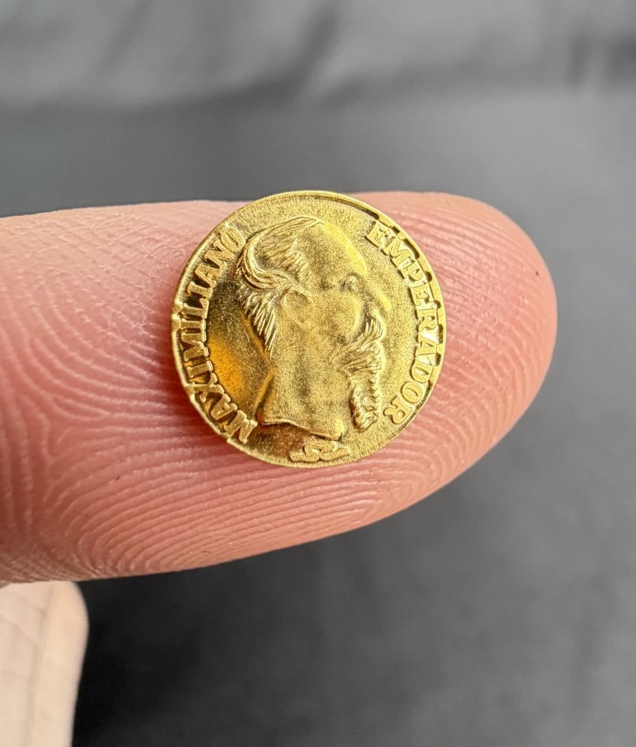 1865 Maximiliano Mexico Gold Wedding Token Coin: 91.6% gold, .5 gram.