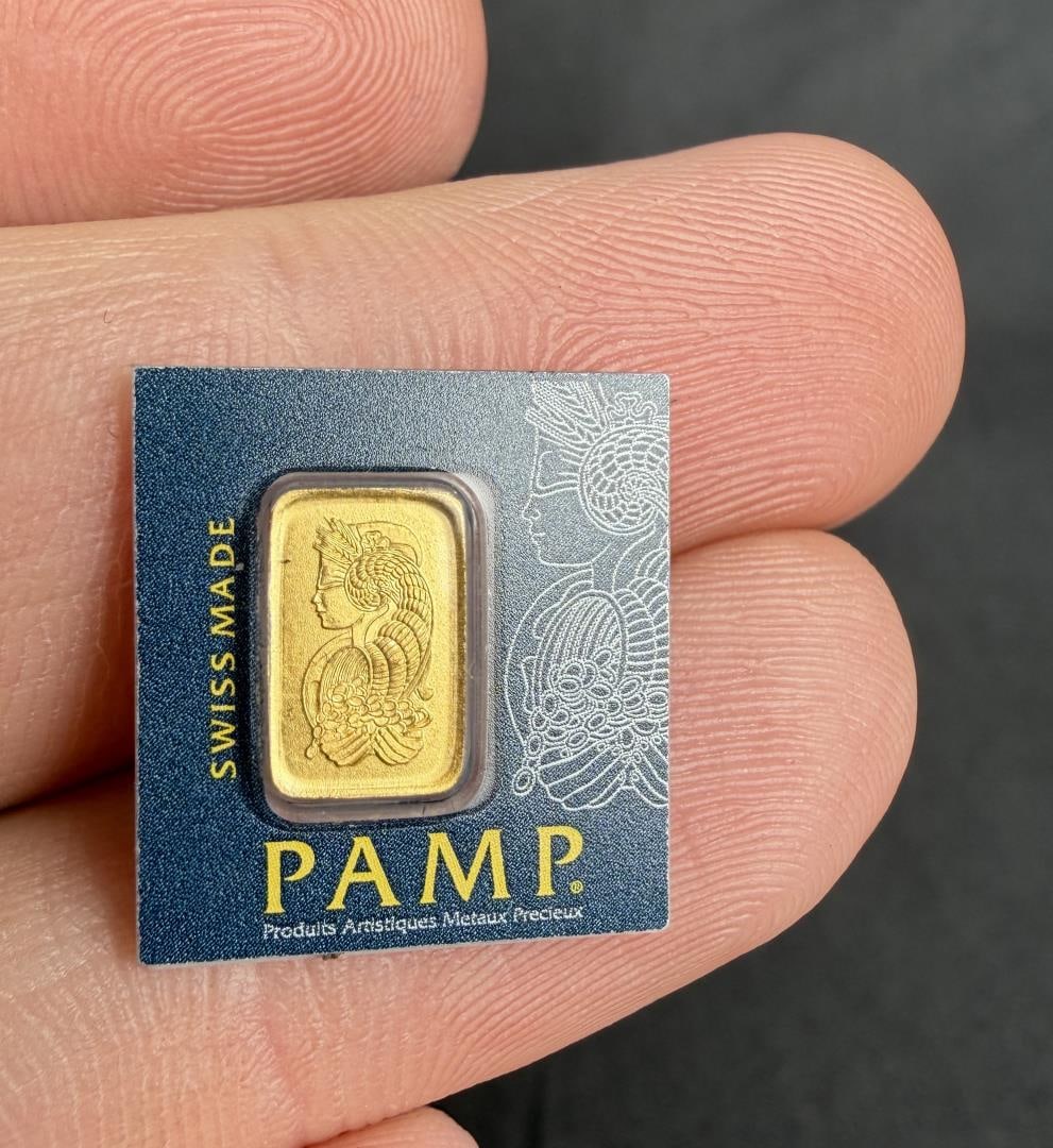 PAMP Swiss 1 Gram Gold Bar: Nice 1 gram bar.