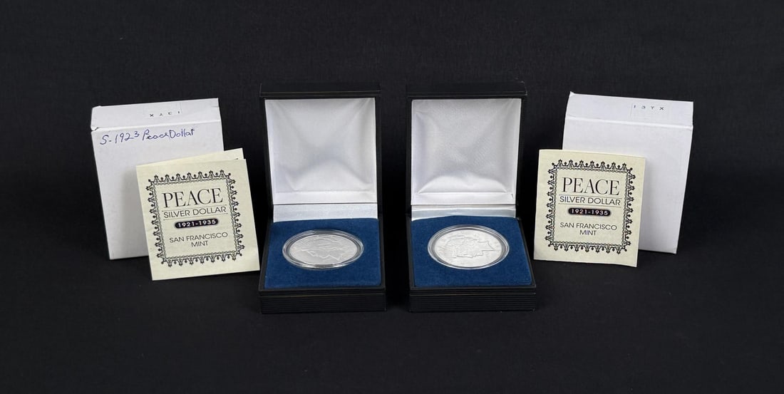 Collection of 2 Silver Peace Dollars (1 of 5)