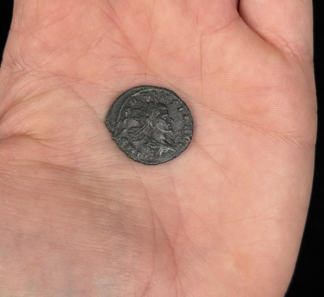 Ancient Roman Coin Cladius II (1 of 3)