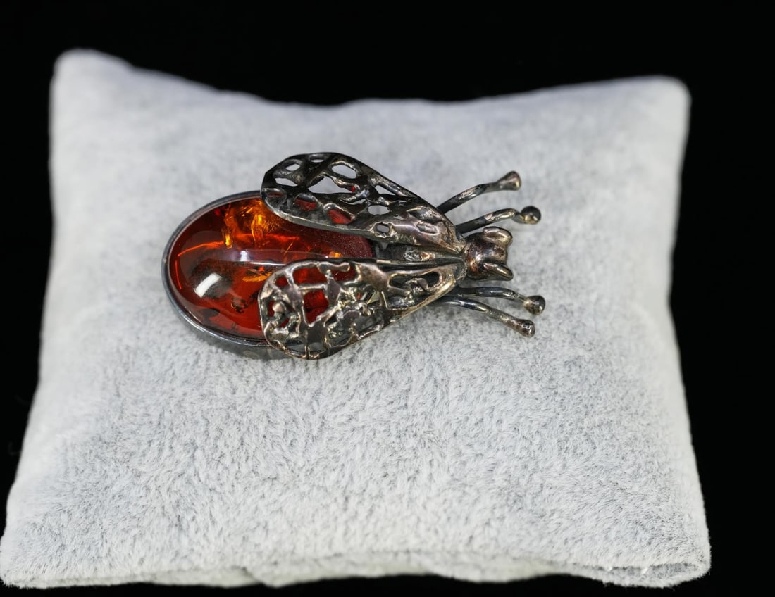 Sterling Silver Amber Jelly Belly Bug Brooch (1 of 3)