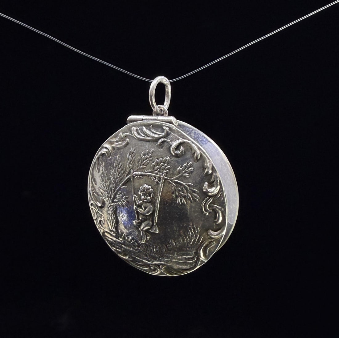 Victorian Sterling Silver Locket Pill Box (1 of 5)