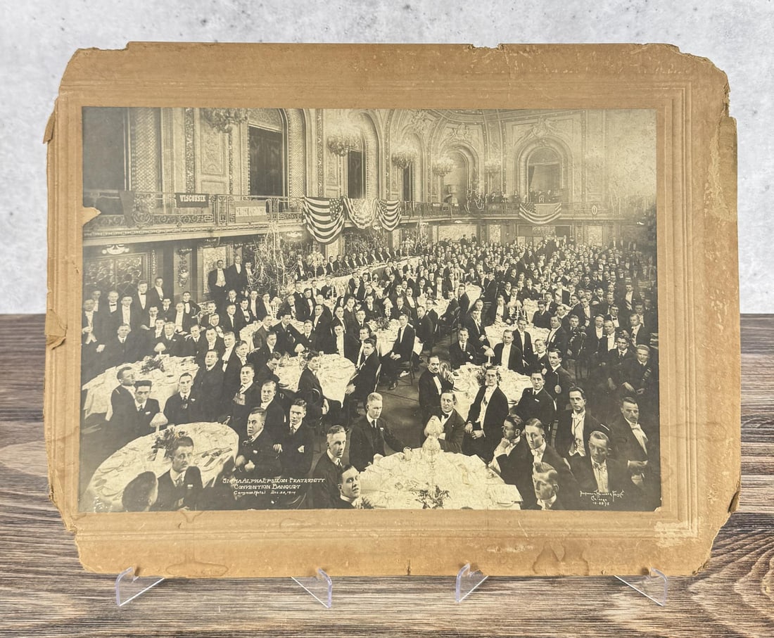 Sigma Alpha Epsilon Fraternity Banquet Photo: Congress Hotel, Chicago, December 22 1914. 16" by 20 3/4".