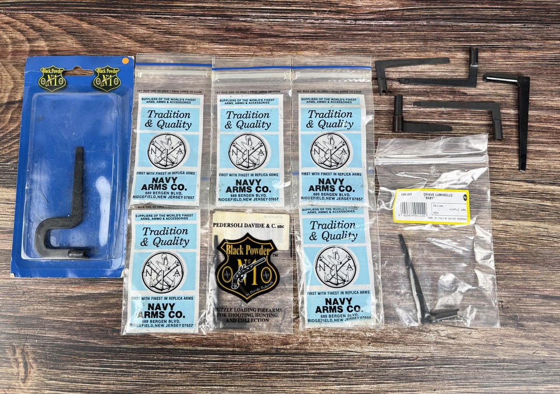 Navy Arms Davide Pedersoli Nipple Wrenches (1 of 9)