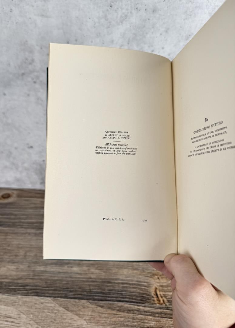 Airplane Structures - 8