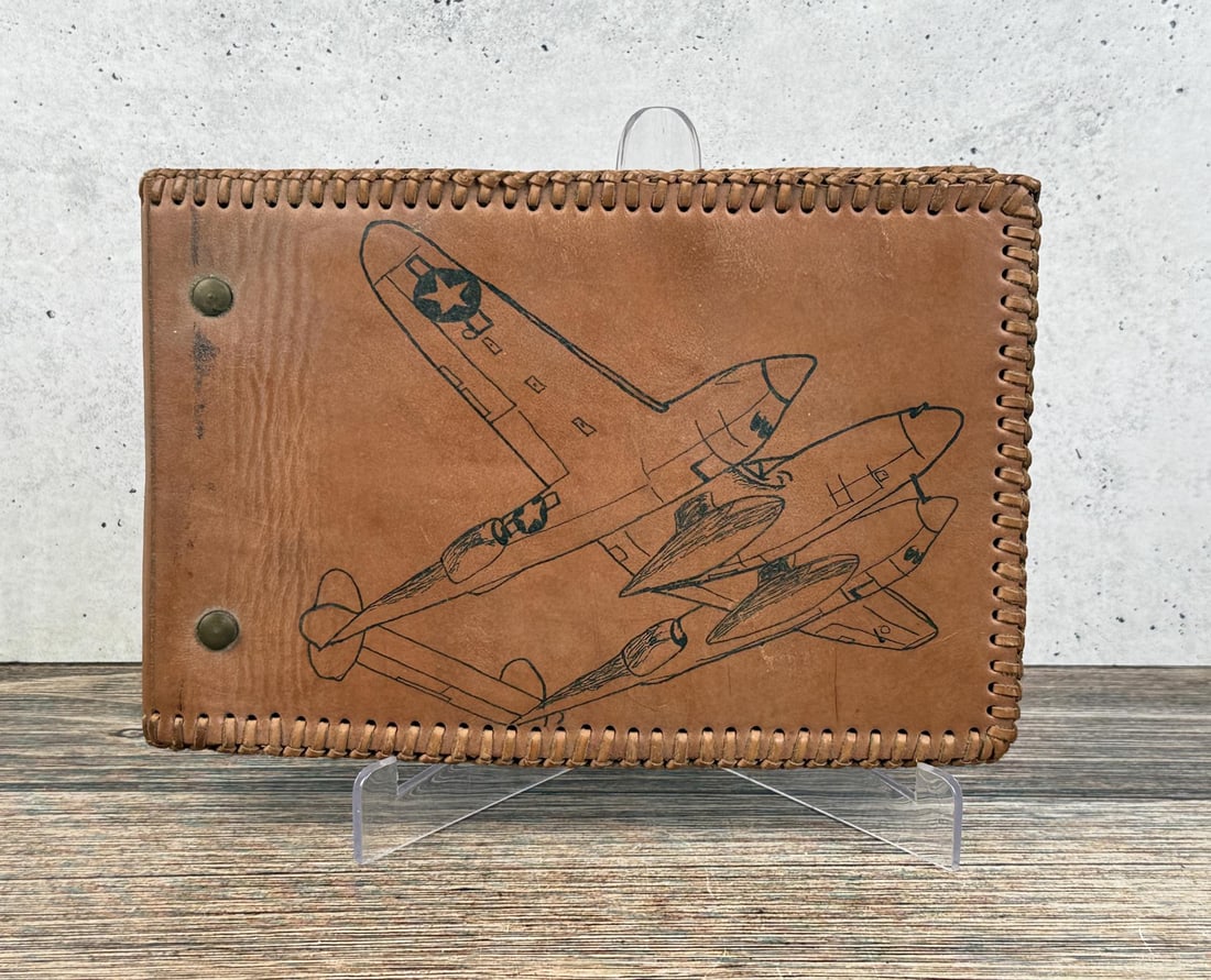 WW2 US Army Air Corps South Pacific Photo Album: 152 total photos. Most images appear to be Australia and the surrounding islands.