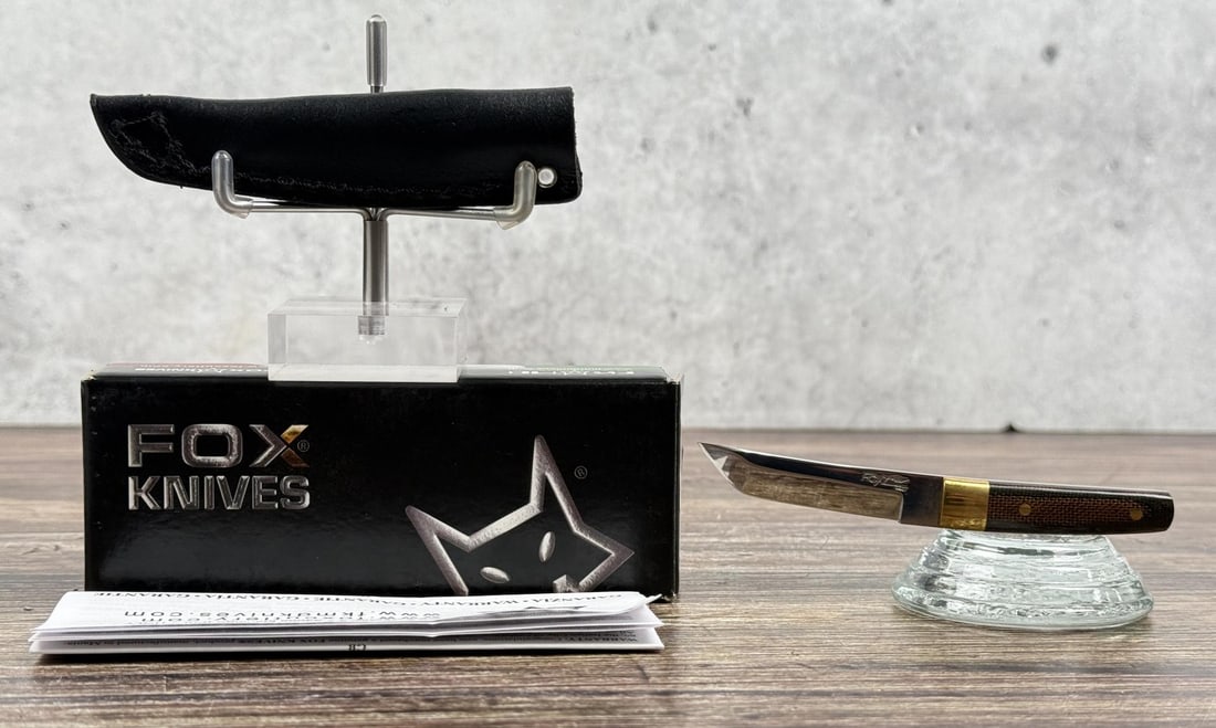 Fox Knives Mini Tanto 631 Knife: 440c stainless steel. Model Number: 02FX039. 4 1/8" long. Never used or carried.