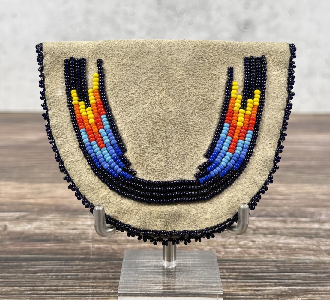 Blackfoot Native American Indian Beaded Pouch (1 of 5)