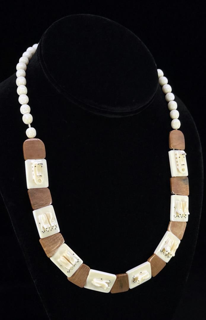 Alaskan Inuit Eskimo Walrus Ivory Necklace (1 of 6)