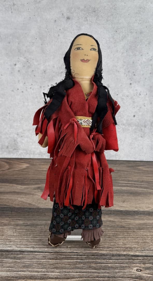 Jicarilla Apache Native American Indian Doll (1 of 6)
