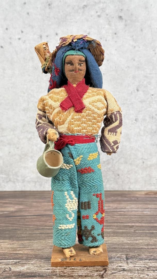 Guatemalan Folk Art Doll (1 of 7)
