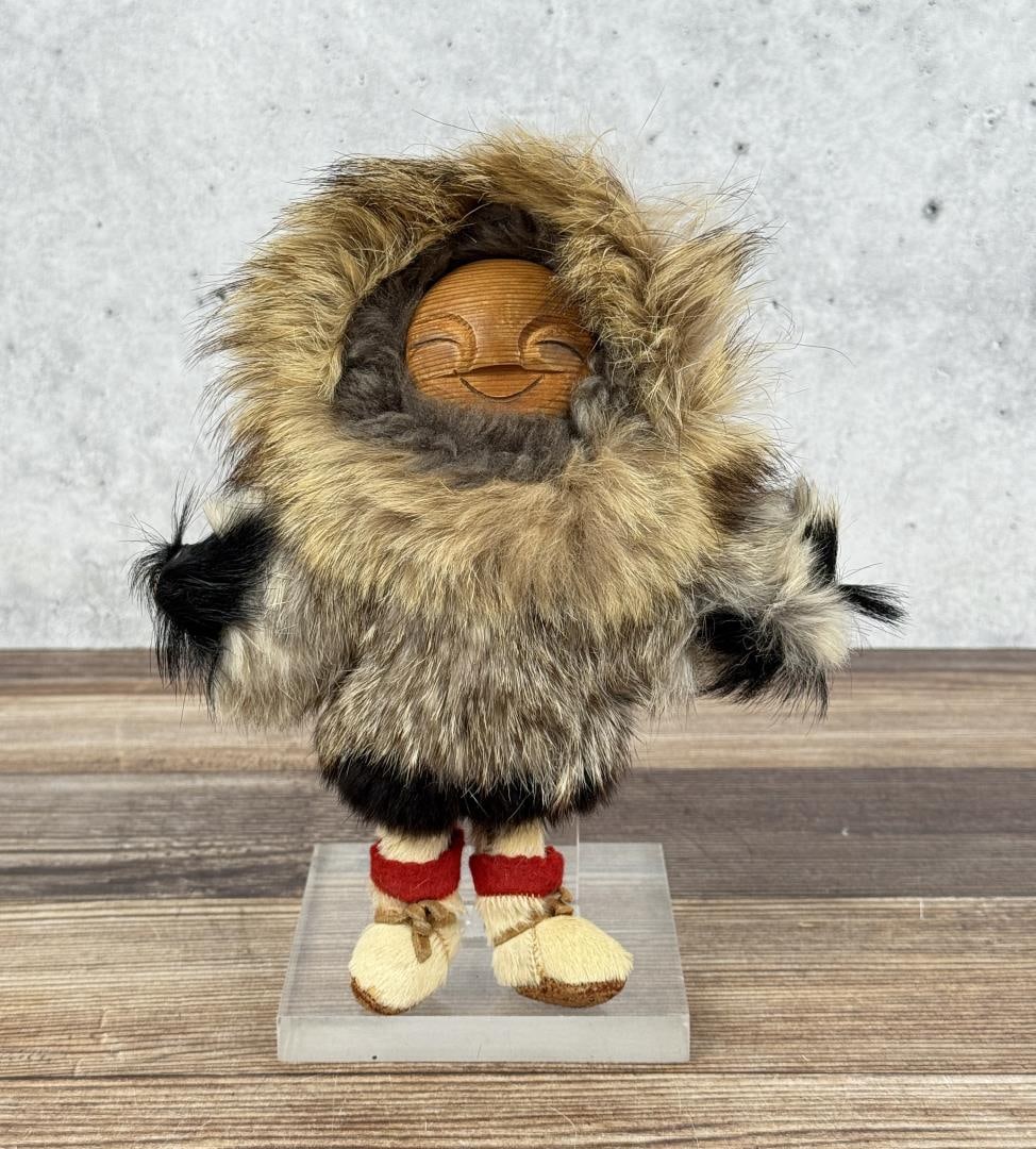 Alaskan Inuit Eskimo Wood Face Doll (1 of 4)