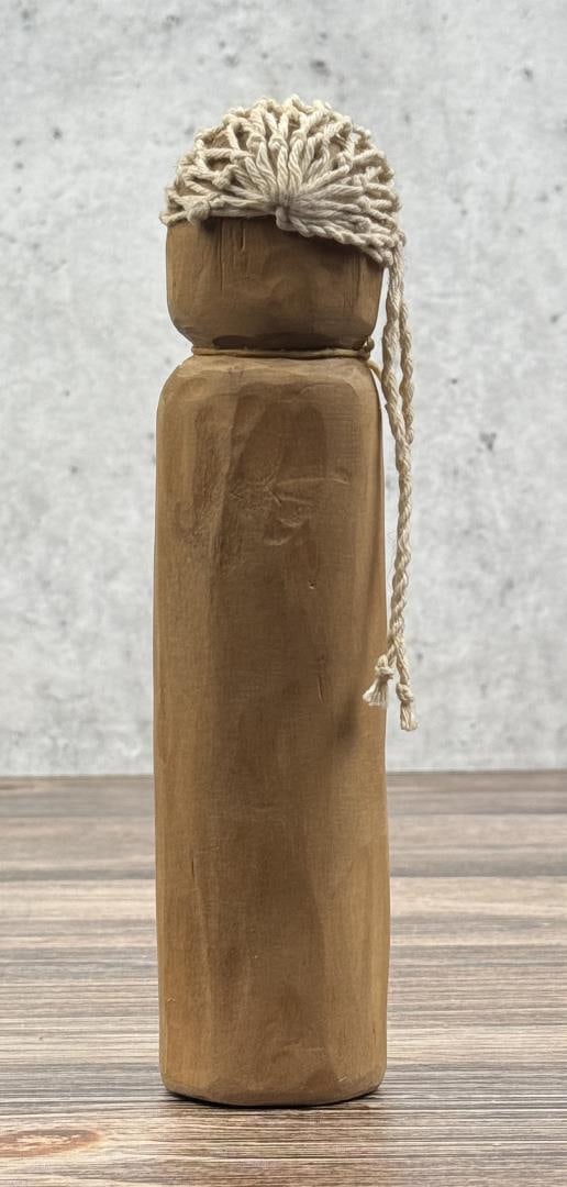 Konkow Maidu Native American Indian Doll: 8 1/4" tall. Mid 20th Century.