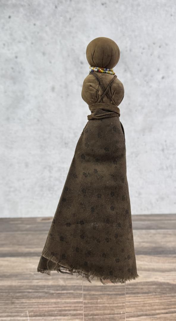 Sioux Native American Indian Prayer Doll: 10 1/2" tall. First half of the 20th Century.