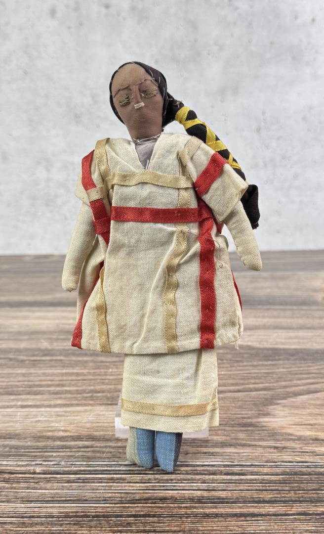 Oklahoma Kiowa Native American Indian Doll (1 of 4)