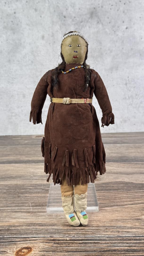 Gros Ventre Montana Native American Indian Doll (1 of 5)
