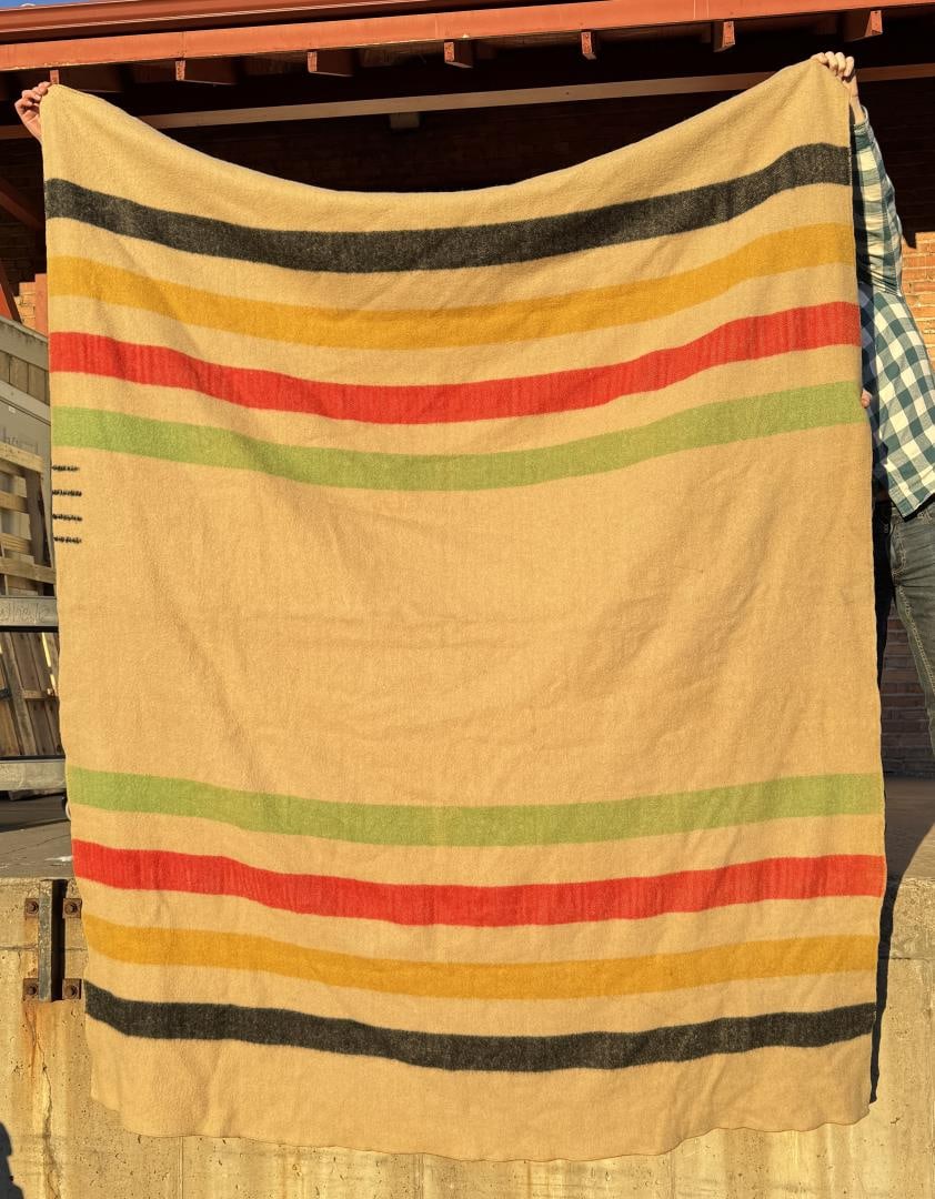 Hudsons Bay Style Wool Trade Blanket 4 Point (1 of 3)