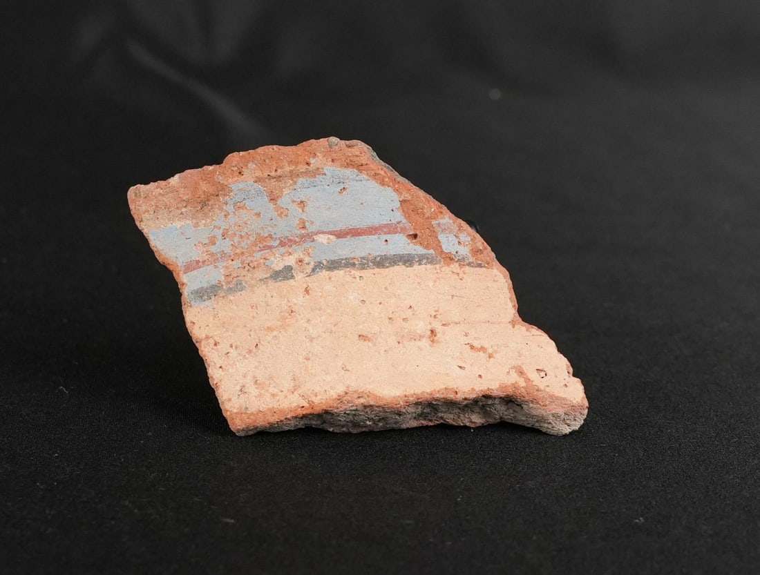 Ancient Egyptian Painted Amarna Pottery Fragment (1 of 7)