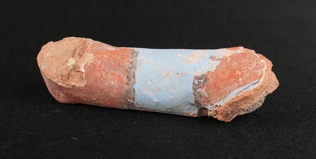 Ancient Egyptian Painted Amarna Pottery Fragment (1 of 7)