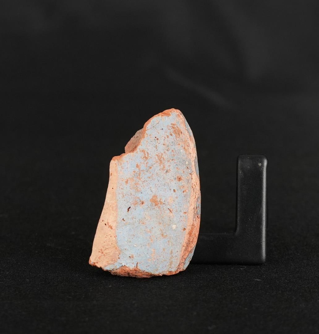 Ancient Egyptian Painted Amarna Pottery Fragment (1 of 7)