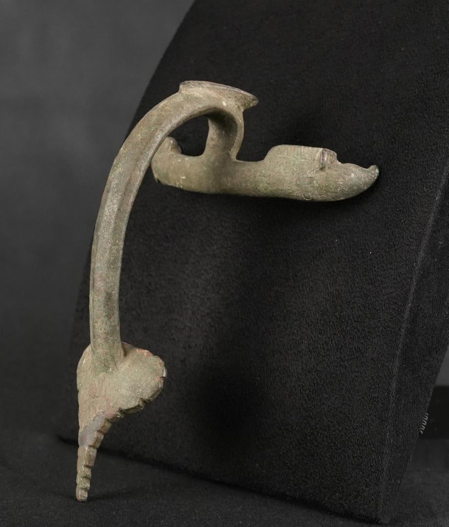 Ancient Roman Bronze Oinochoe Handle with Boars (1 of 8)