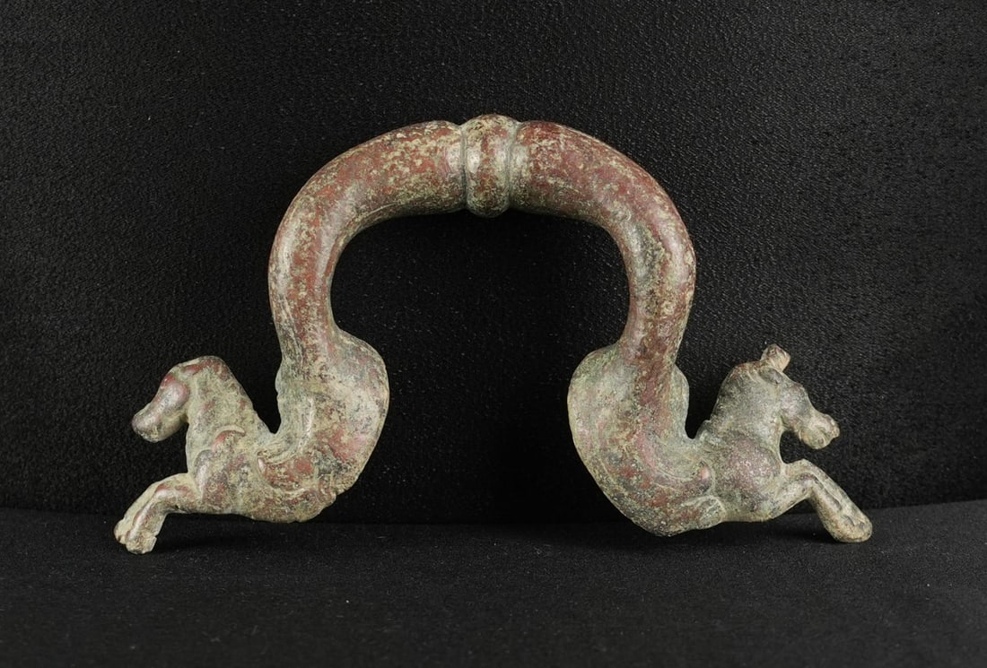 Ancient Roman Bronze Hippocampus Basin Handle (1 of 5)