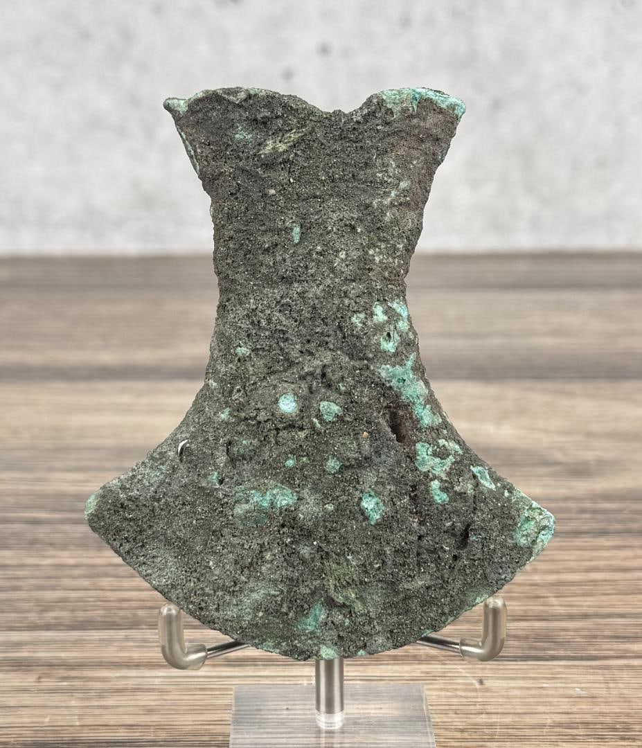 Ancient Vietnam Dong Son Bronze Axe Head (1 of 4)