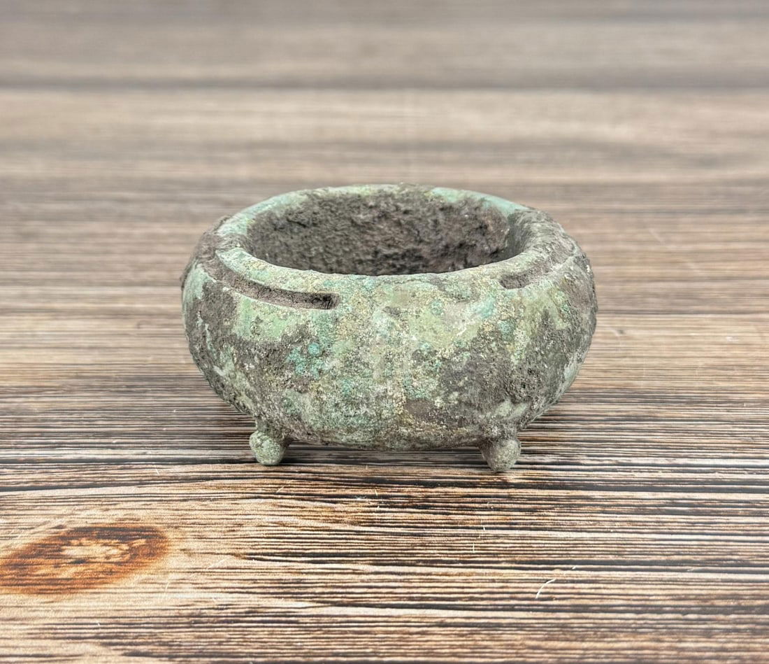 Ancient Vietnam Dong Son Bronze Bracelet: 3" diameter, 1 1/4" tall.
