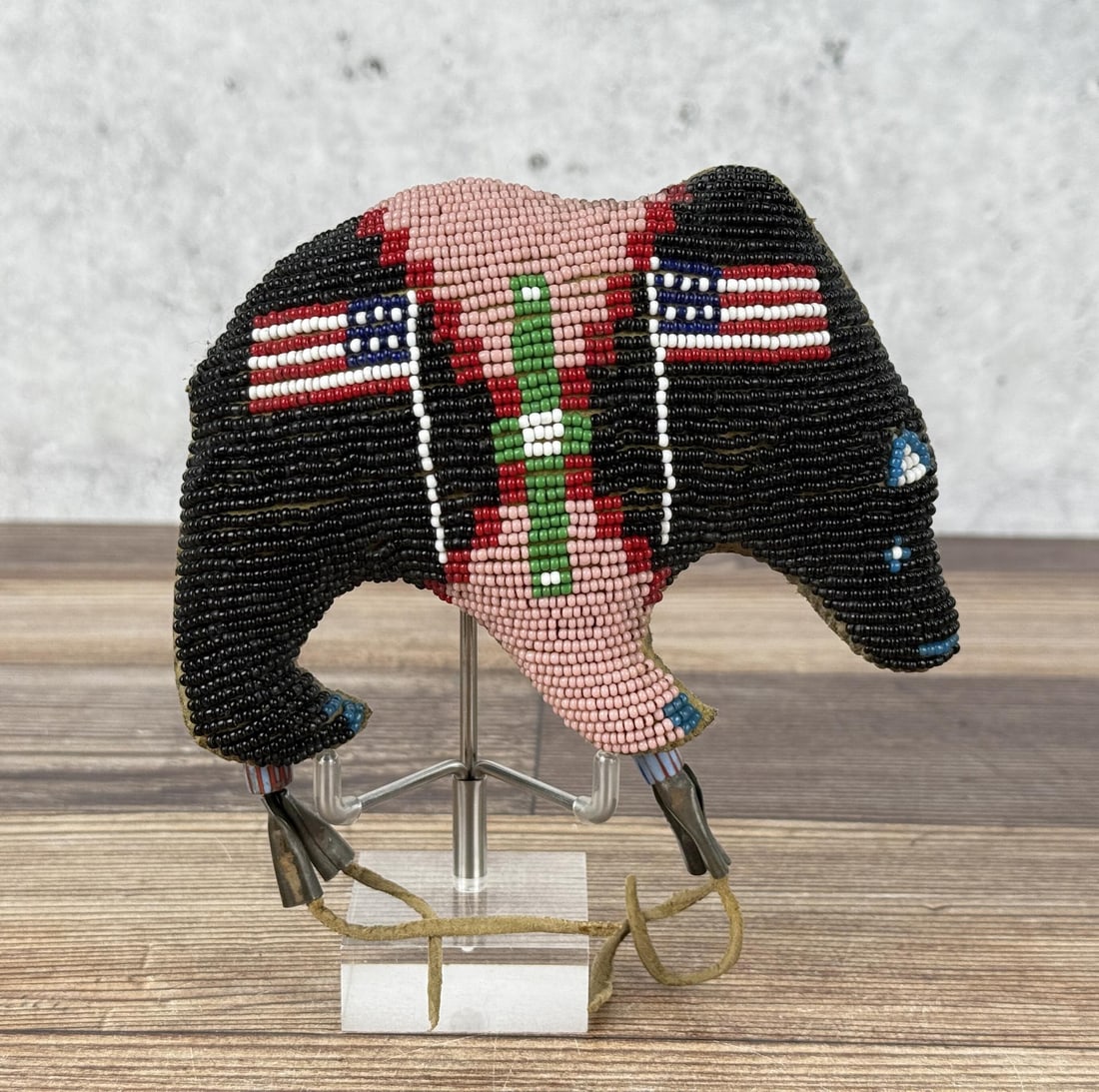 Native American Indian Beaded Bear Fetish (1 of 3)