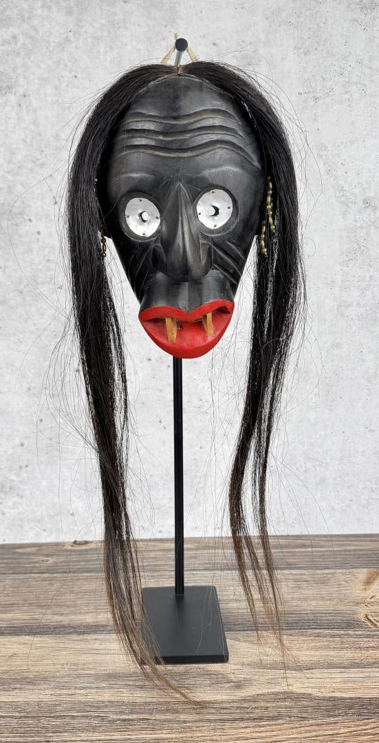 Iroquois Native American Indian False Face Mask (1 of 7)