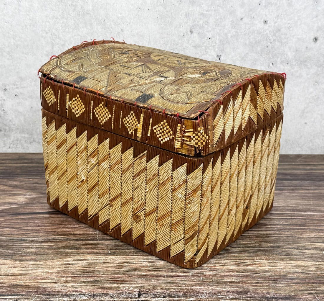 Micmac Indian Quilled Birch Bark Dometop Trunk (1 of 13)