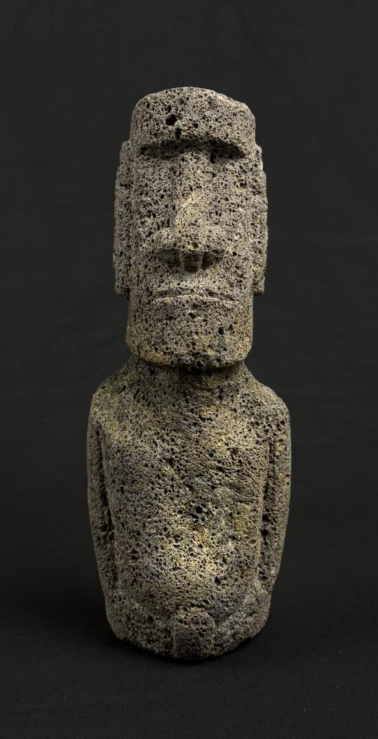 Easter Island Rapa Nui Moai Carving (1 of 9)
