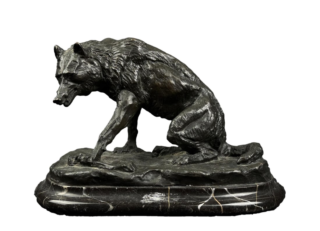 Charles M Russell Lone Wolf Bronze (1 of 8)