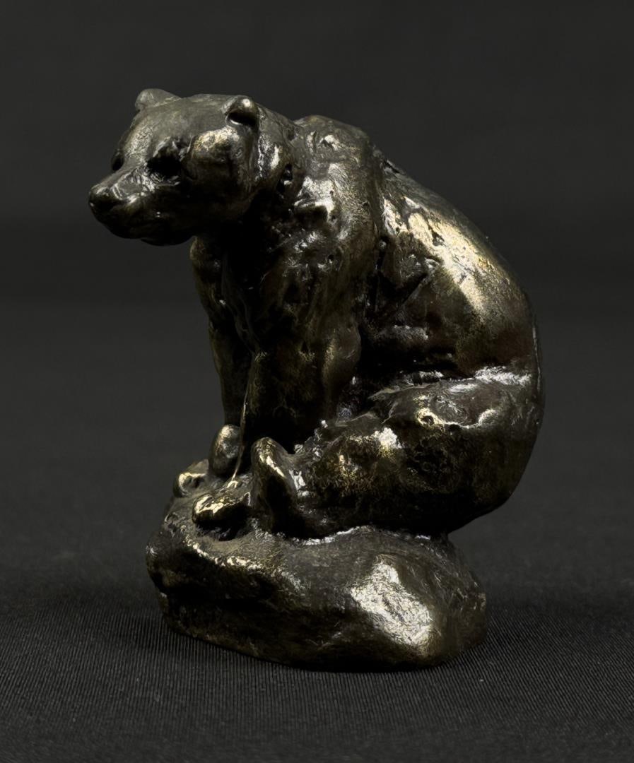 Philip R Goodwin Seated Bear Bronze (1 of 6)
