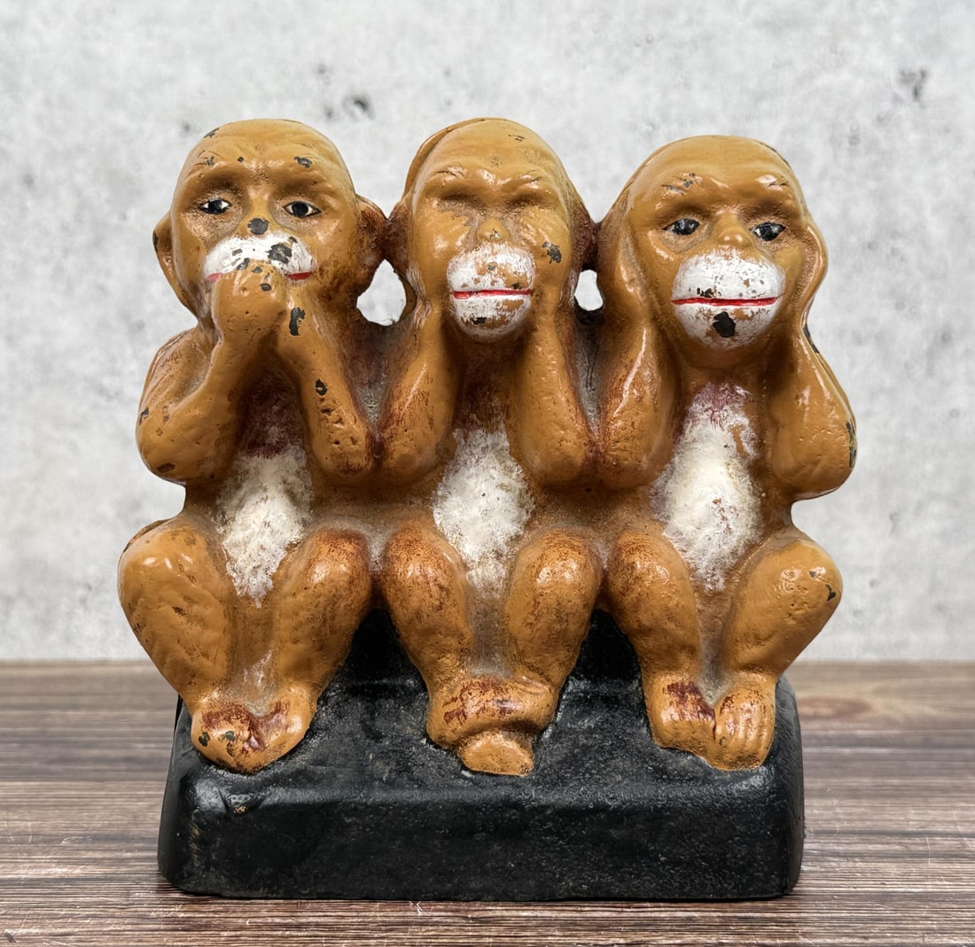 Cast Iron Three Wise Monkeys Bank (1 of 11)