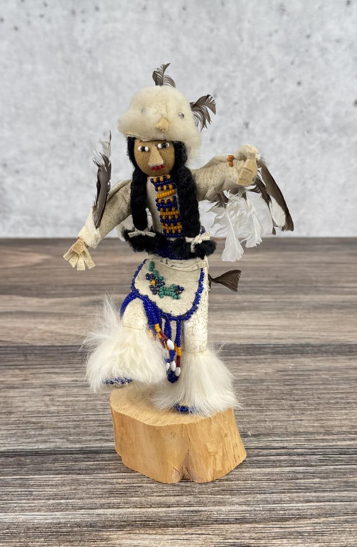 Shoshone Native American Indian Eagle Dancer Doll (1 of 6)