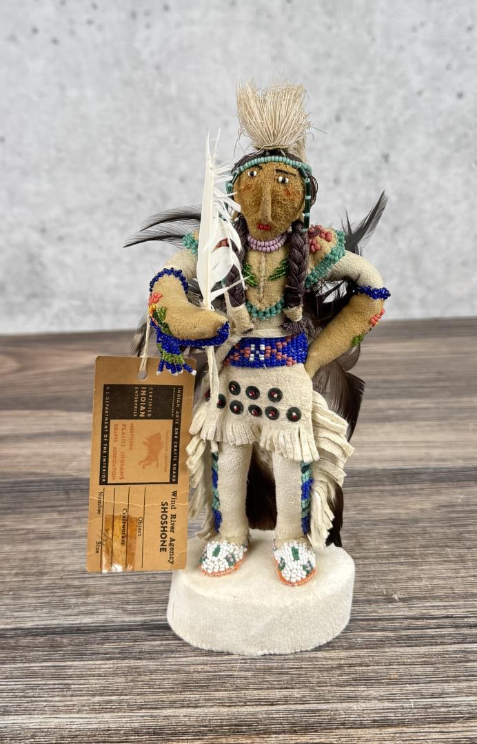 Shoshone Native American Indian Doll (1 of 7)