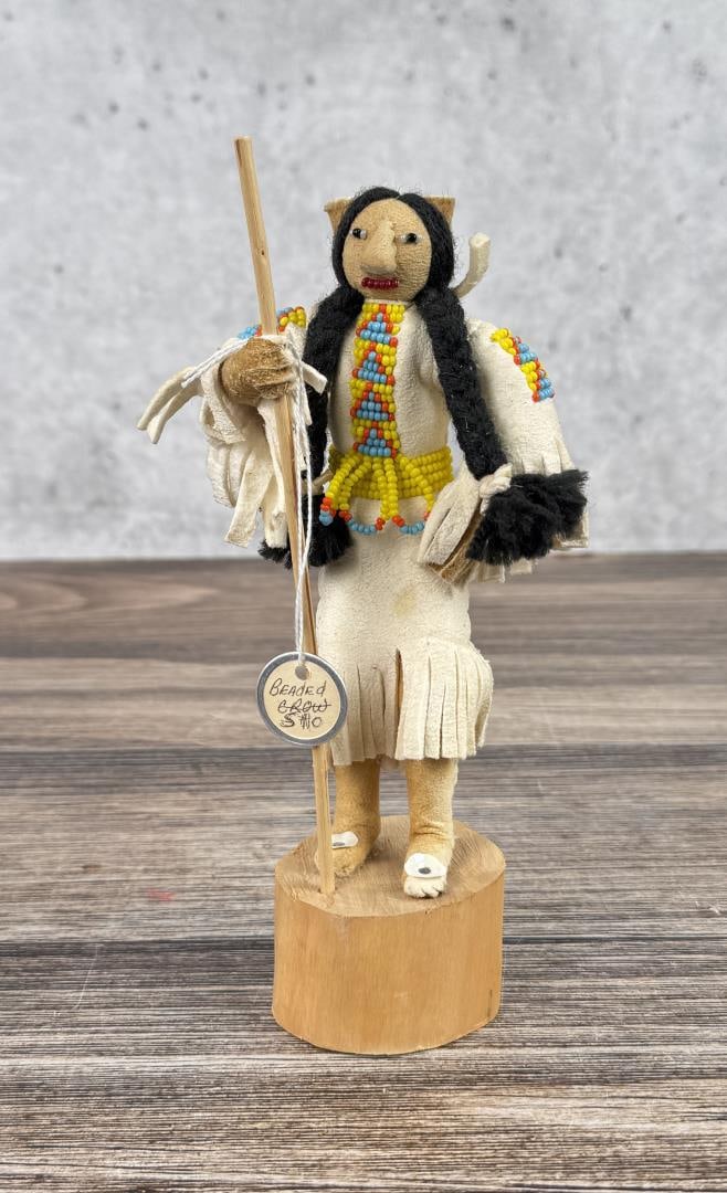 Cecelia Ottogary Native American Shoshone Doll (1 of 8)