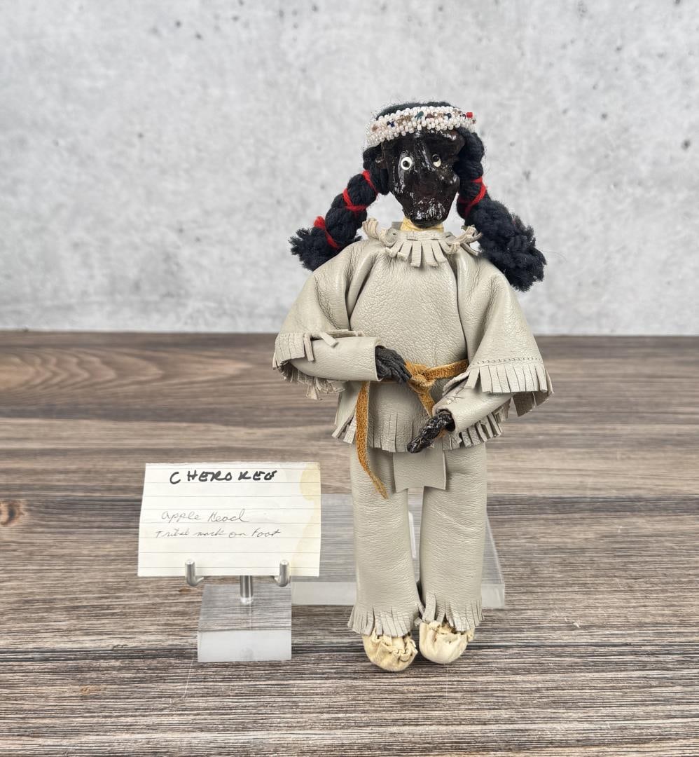 Cherokee Native American Apple Head Doll: 9 1/2" by 4 1/4" by 2 7/8". Mid 20th century.