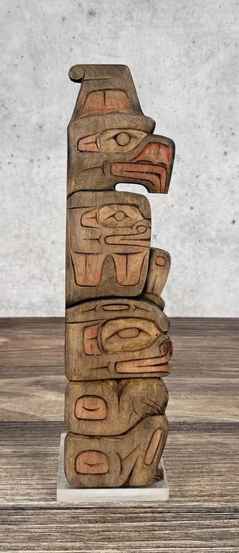 Dwight Redcliff Northwest Coast Salish Totem (1 of 5)