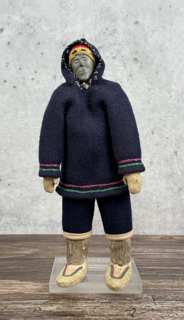 Inuit Eskimo Stone Face Doll (1 of 5)