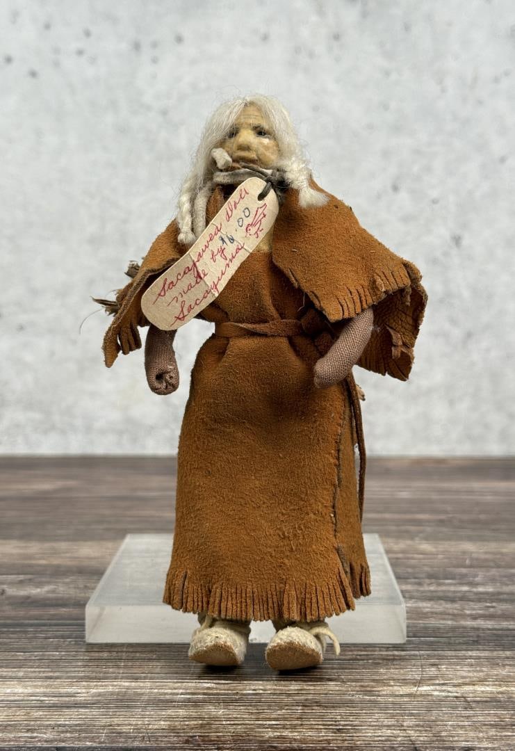 Sacagawea Native American Indian Doll (1 of 6)